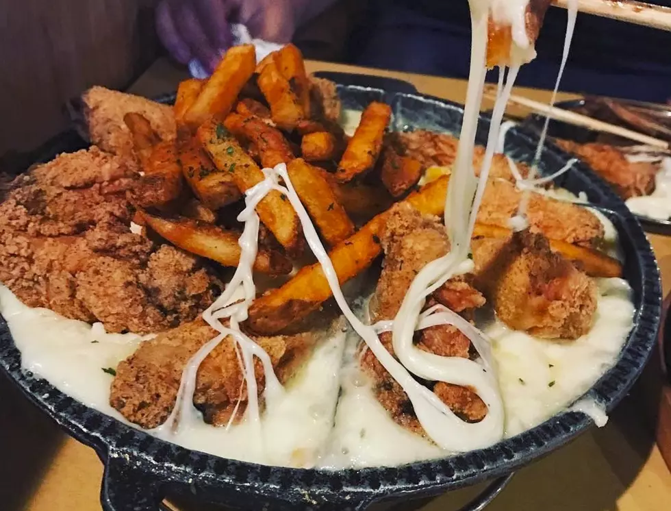 If This North Texas Bar&#8217;s Fried Chicken Fondue Won&#8217;t Entice You, Maybe Their Name Will