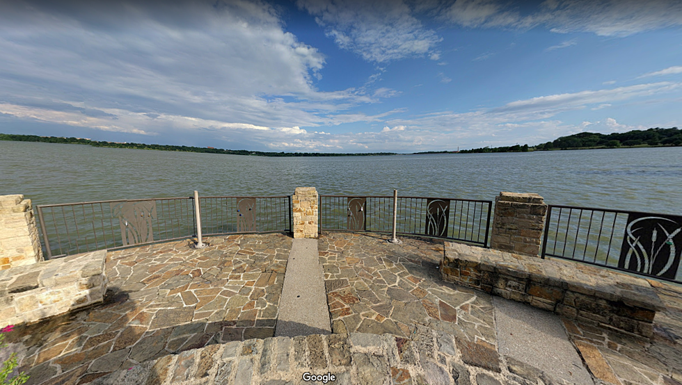 You Weekend Ghost Hunters should visit White Rock Lake in Dallas
