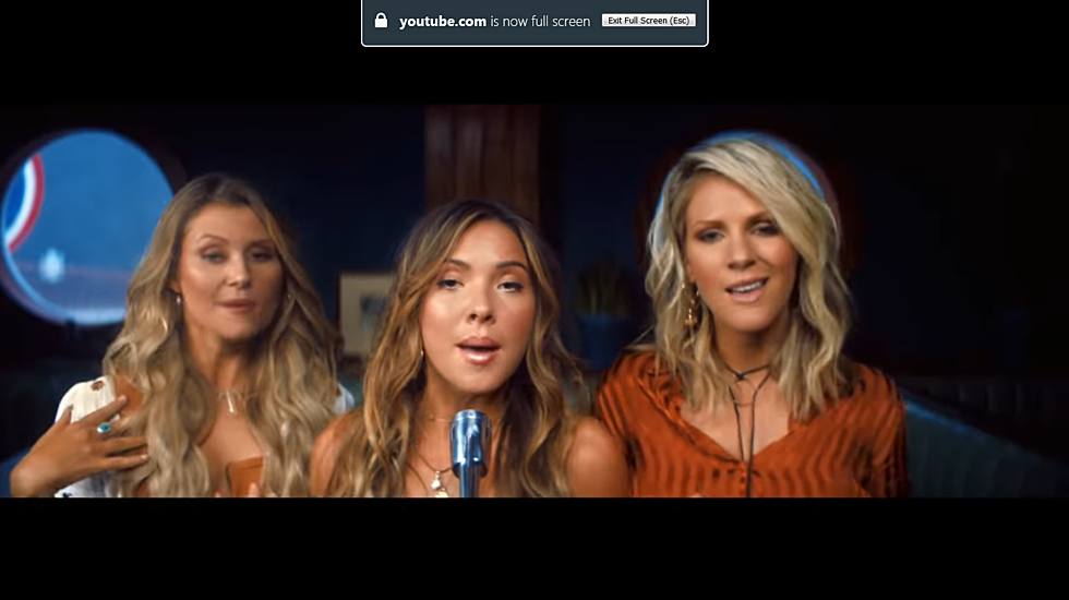 Runaway June join Big D and Bubba in the Studio