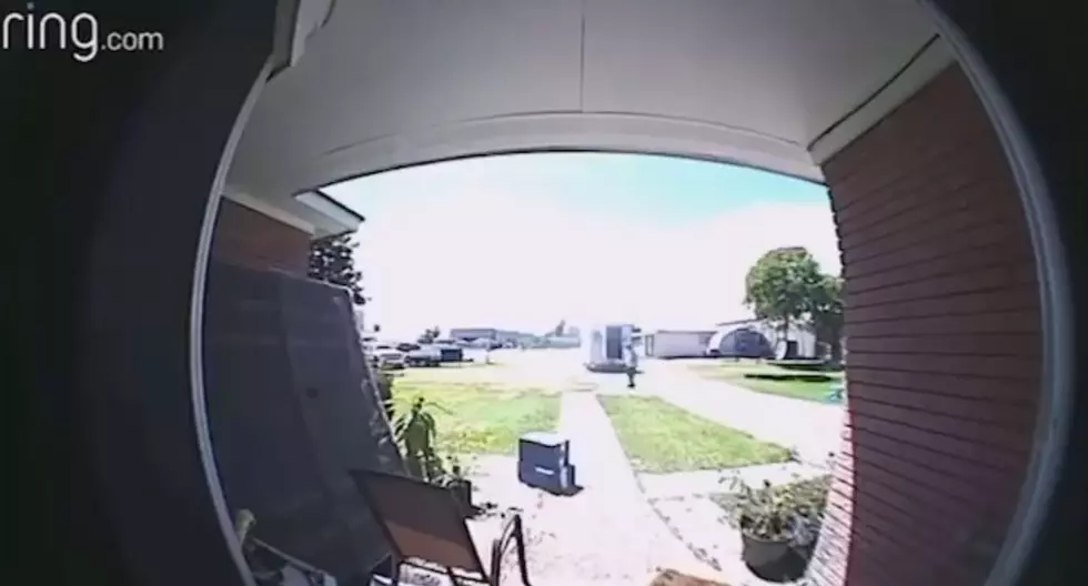 Texas Family Upset After FedEx Driver Leaves Fallen 89-Year-Old Man On Front Porch
