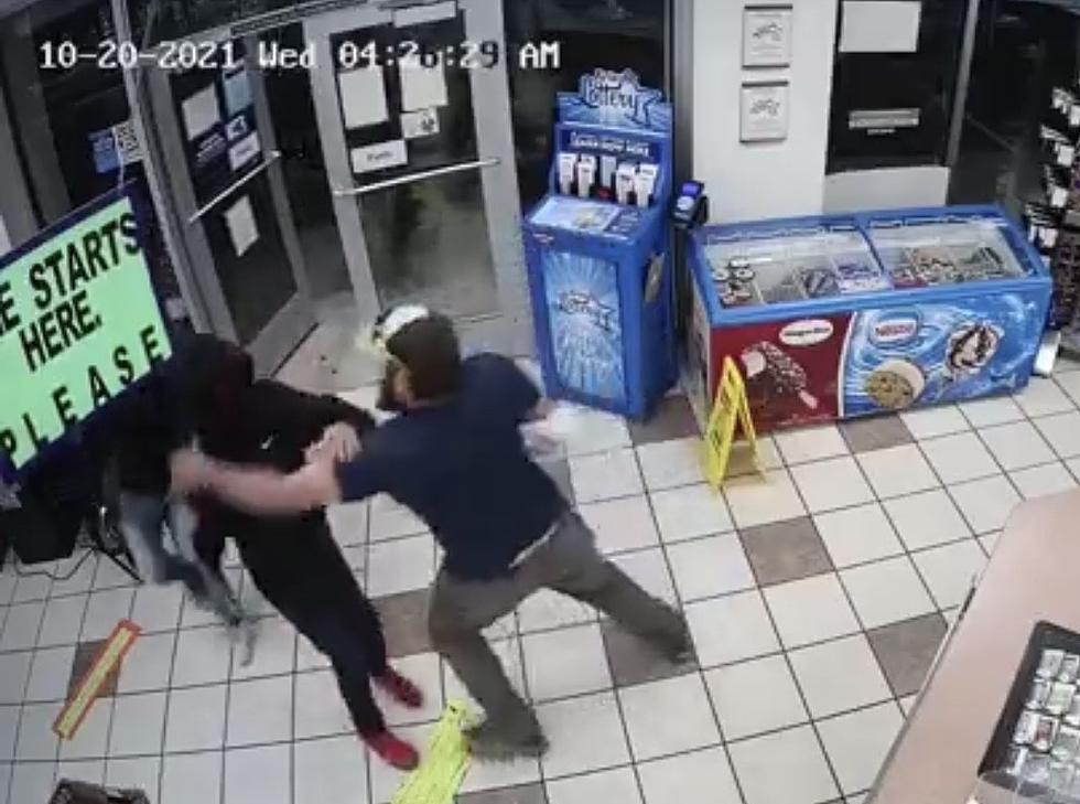 Applause! Watch this Powerful Former Marine Block an Armed Robbery