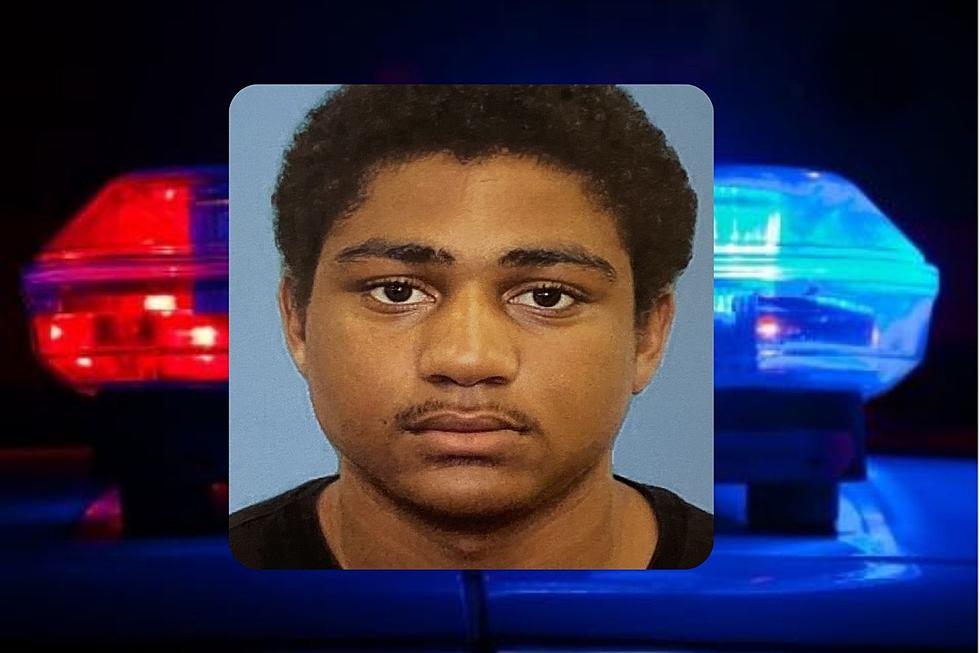 Tyler, TX Police Arrest Suspect for Assault of Public Servant; Seek 3 Other Men