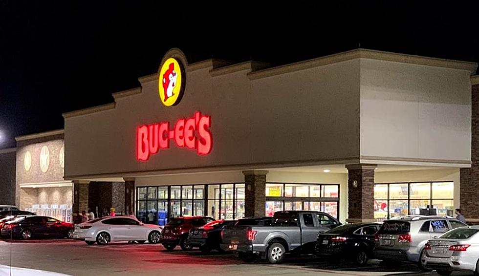 MUST READ: Amberly's Viral Description of Buc-ee's is GLORIOUS