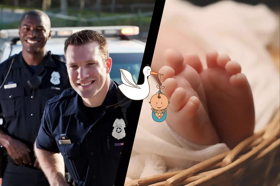 Texas Police Officer Helps Deliver Baby Outside Police Substation