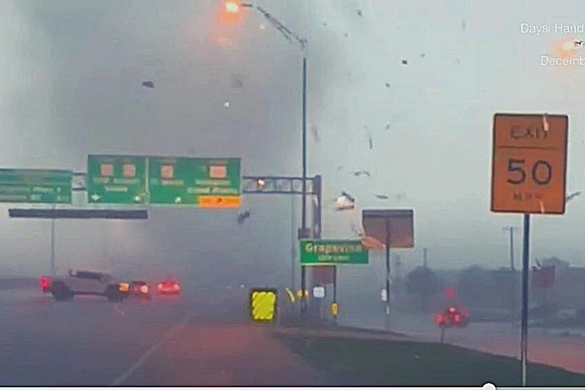 Insane Video Of Grapevine TX Tornado As People Try To Escape insane-video-of-grapevine-tx-tornado-as-people-try-to-escape