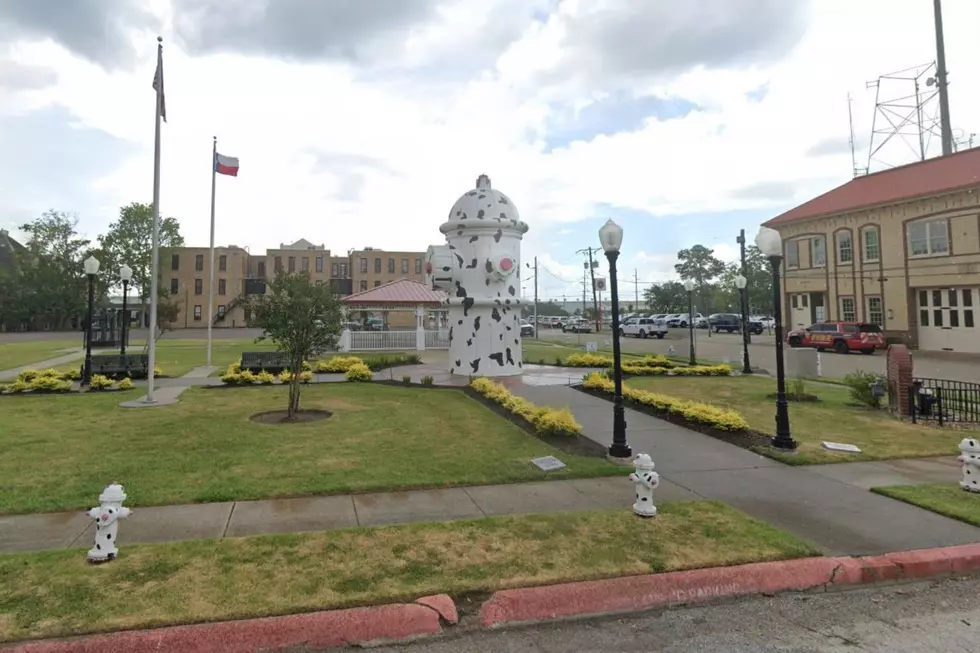 There is a 24-Foot-Tall Working Fire Hydrant in Beaumont, Texas