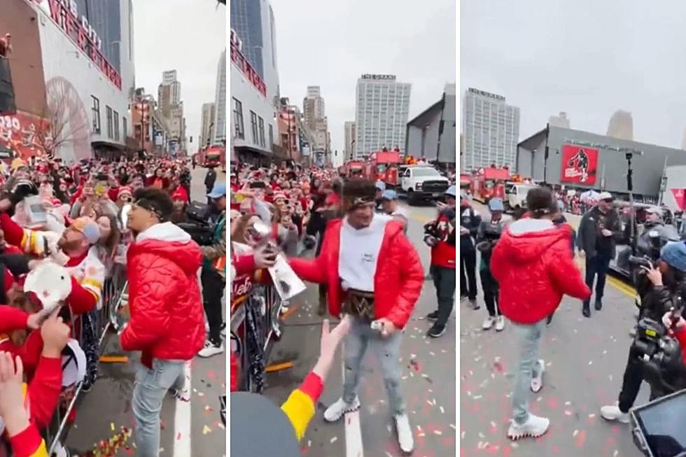 Drunk Patrick Mahomes Hands Lombardi Trophy to Random Fan, Walks Away