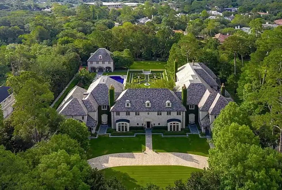 This Beautiful Houston Home Can Be Yours for Just $172,000 per Month