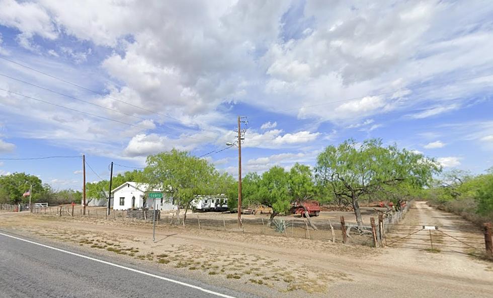 There Are Just 6 People Alive In The Smallest Town In Texas