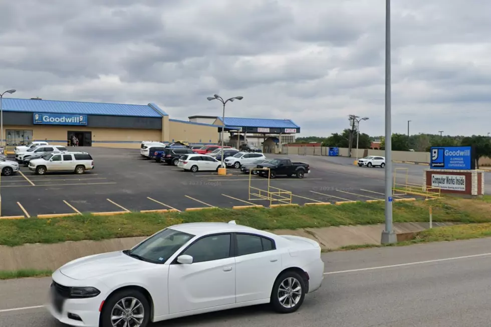 The 24 Items on the ‘Do Not Donate’ List for Goodwill in Texas