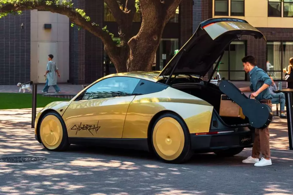 Tesla's Steering-Wheel-Free Cybercab Is Headed to Dallas