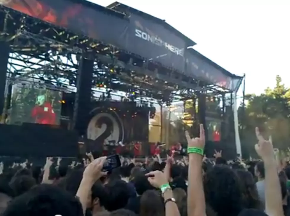 Slipknot Pays Tribute To Paul Gray At Sonisphere Festival [VIDEO]