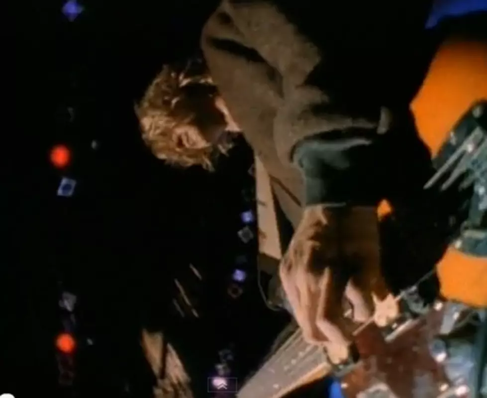 Duff Mckagan&#8217;s Loaded Preforms Nirvana&#8217;s Lithium! [VIDEO]
