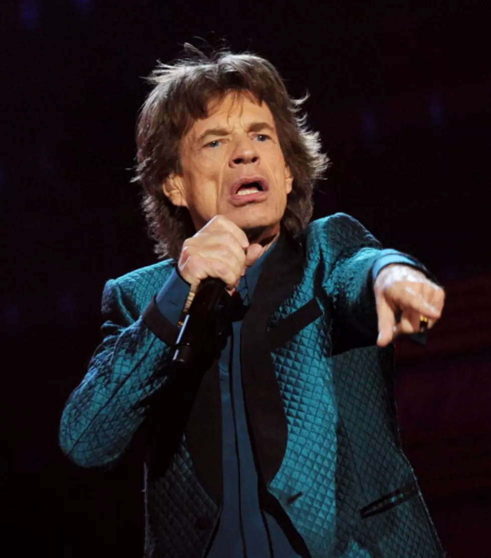 Mick Jagger is a Facebook Junkie, Who Would Have Guessed