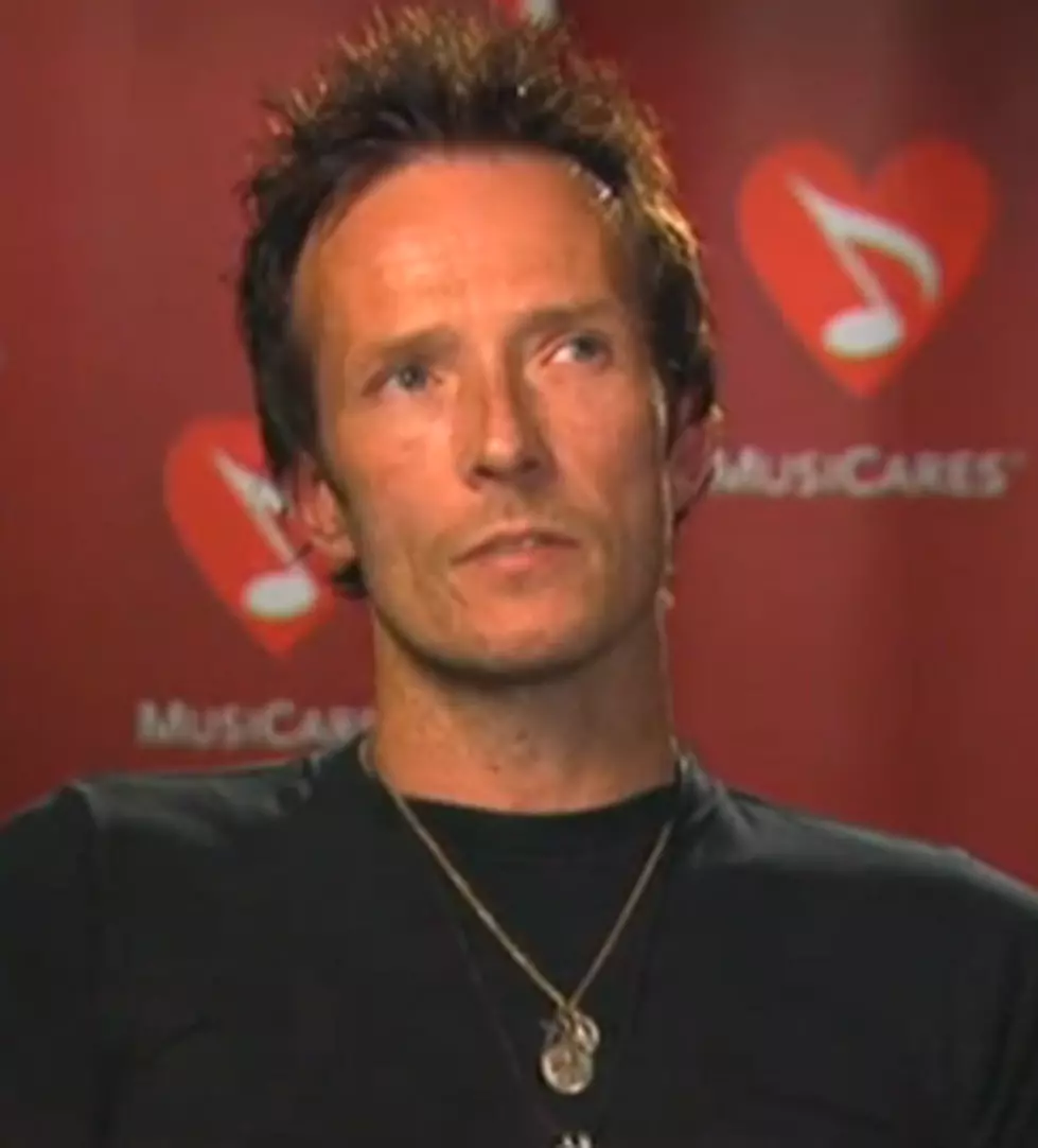 The Wrecking Yard Salutes Scott Weiland On His Birthday [VIDEO]