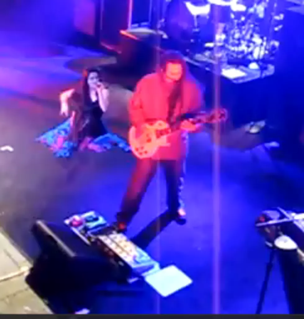Amy Lee Falls Trips On Stage [VIDEO]