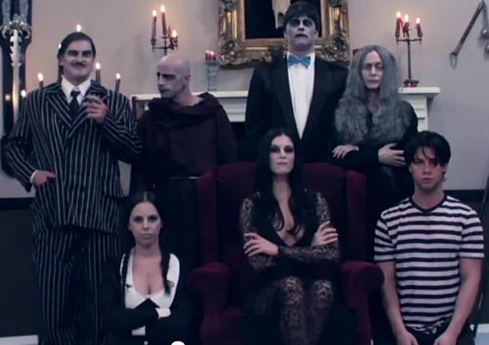 Famlysexvideo - The Addams Familyâ€ Porn Trailer [VIDEO/NSFW]