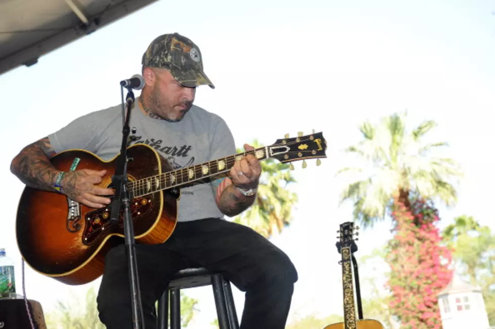 Aaron Lewis Wants Your Help Backing Indie Doc About American Veterans Called &#8220;Shame On America&#8221; [VIDEO]