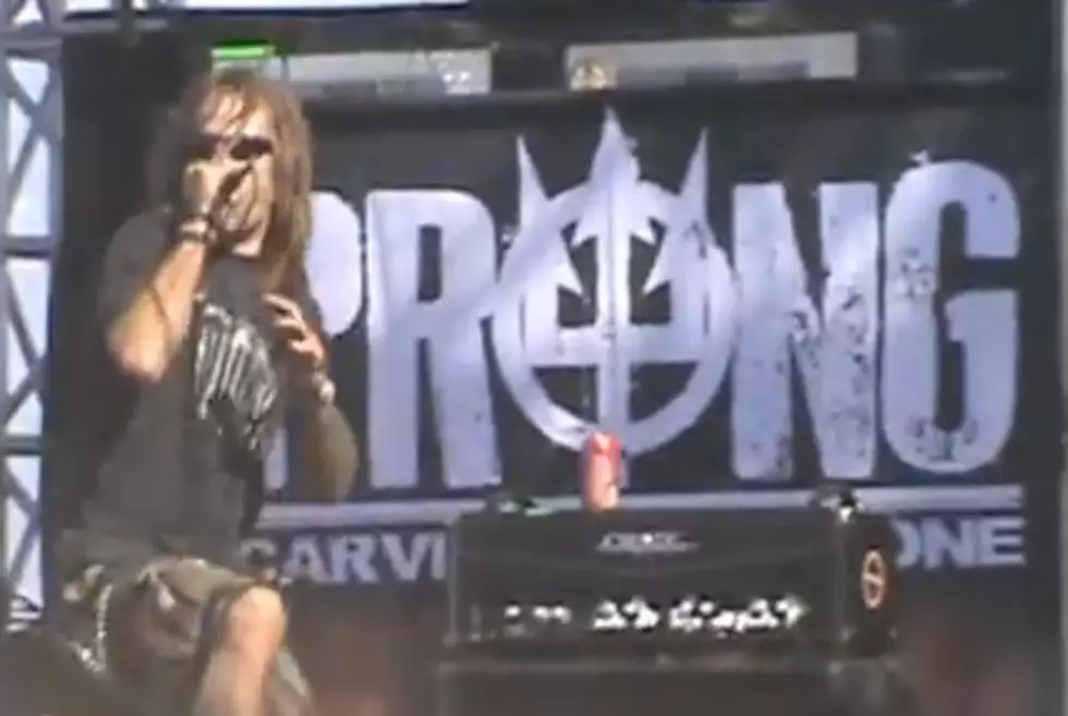 Randy Blythe Of Lamb Of God Joins Prong On Stage For Misfits Classic &#8220;London Dungeon&#8221; [VIDEO]