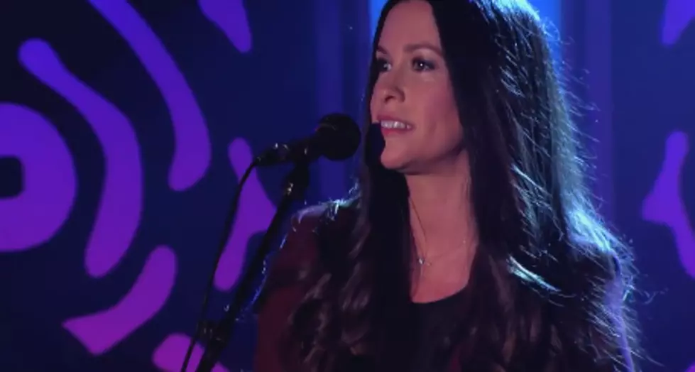 Alanis Morrisette Covers Green Day