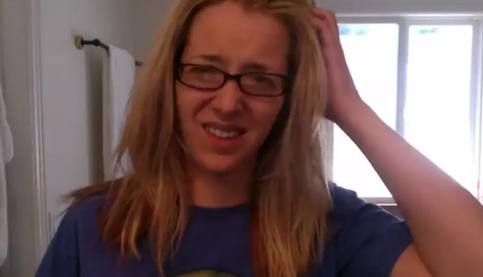 Jenna Marbles Explains Women&#8217;s Bathroom Routine [VIDEO] NSFW