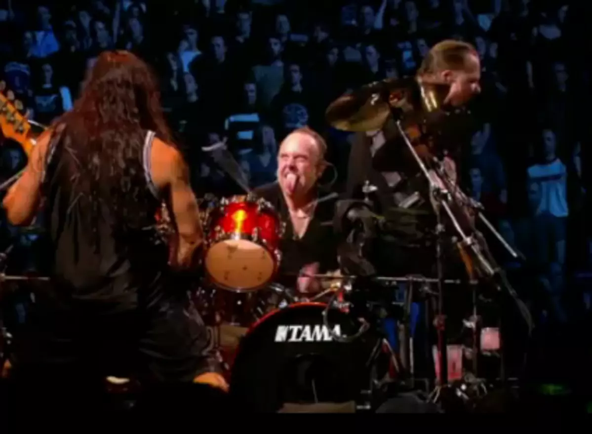 Just In Time For Christmas Metallica's “Quebec Magnetic” On DVD/Blu-ray  [VIDEO]