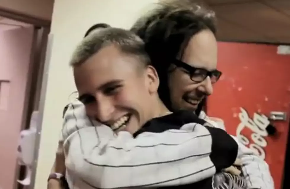 Korn &#8220;Makes A Wish&#8221; Come True For One Fan [VIDEO]