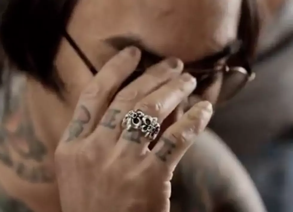 Buckcherry Take You Behind The Scenes [VIDEO]