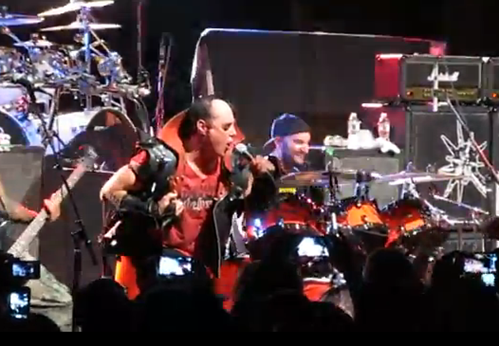 Jerry Only Of Misfits Joins Hatebreed On Stage For A Misfits Classic! [VIDEO/NSFW]