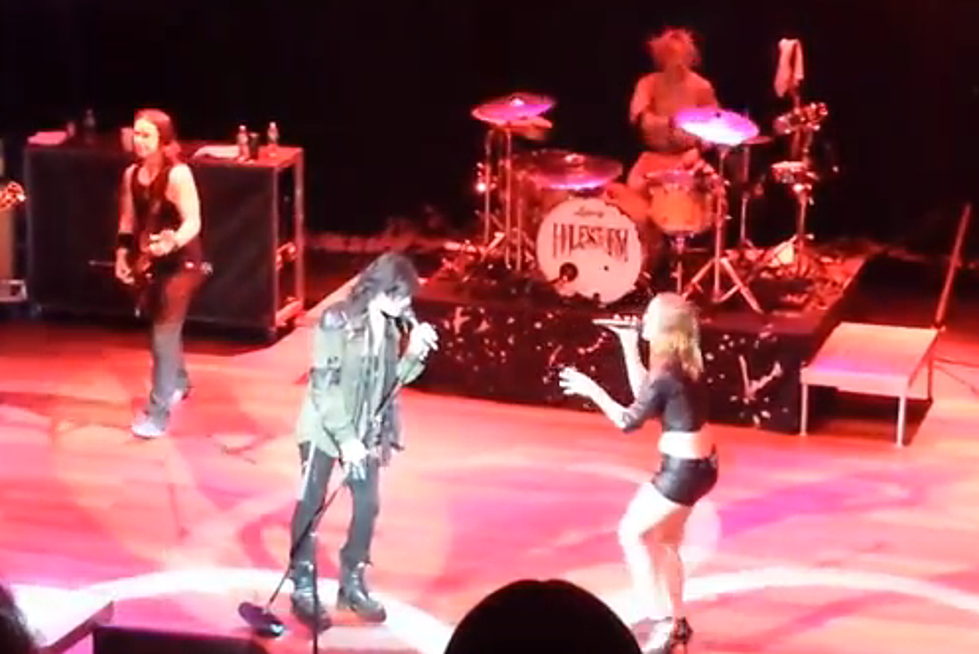 Halestorm Performs Cinderella Classic “Nobody’s Fool” Live [VIDEO]