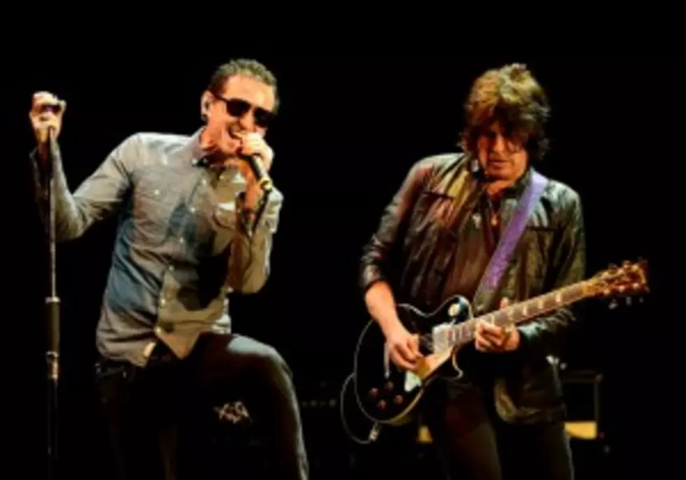 Video Of STP&#8217;s Performance on Jay Leno Surfaces