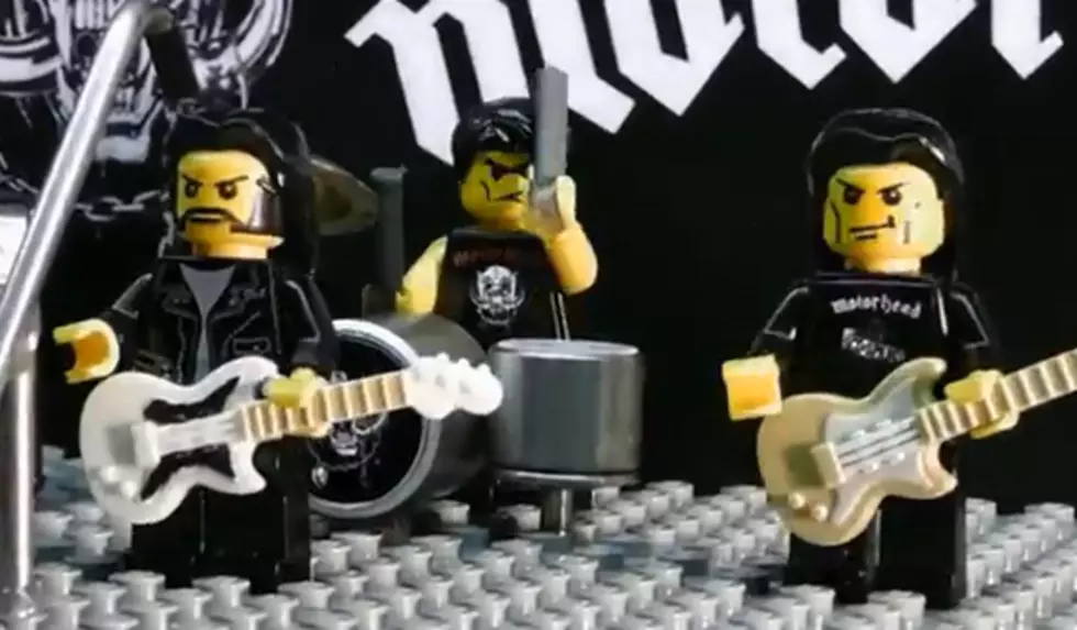 Motorhead Perform "Ace Of Spades" As Lego Men