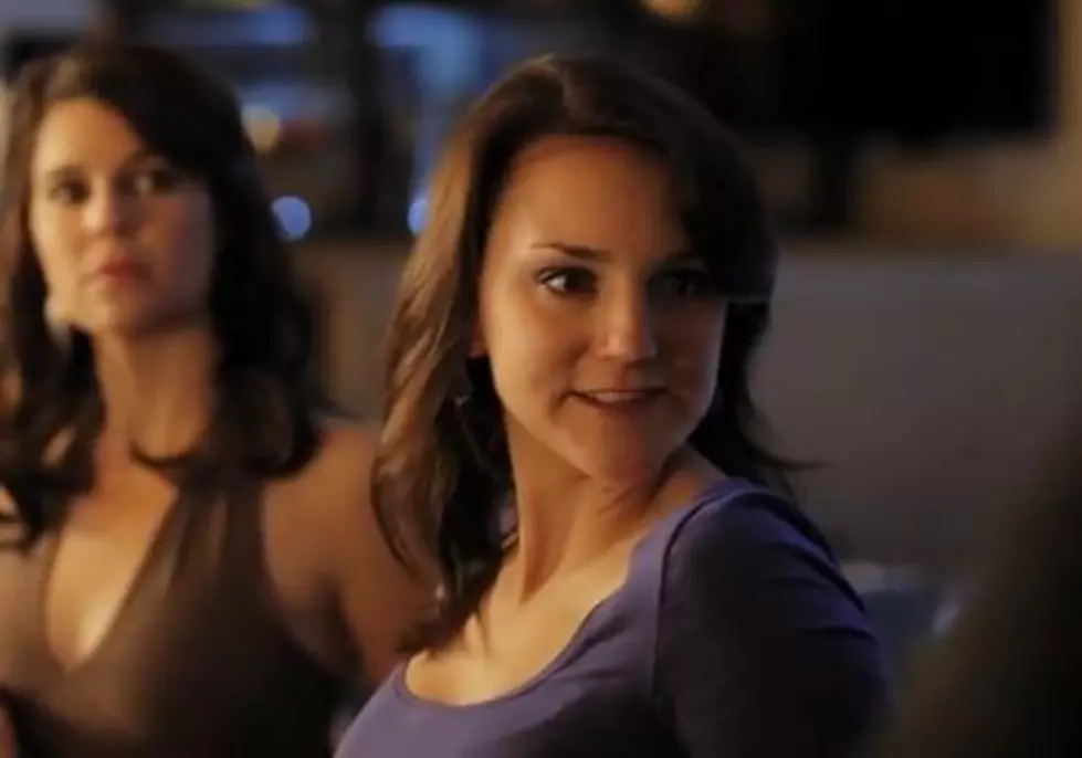 What Girls At Bars Are Really Like [VIDEO/NSFW]