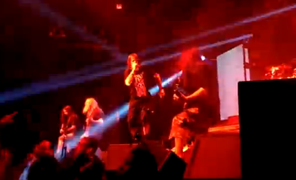 Lamb Of God And Chuck Billy Of Testament Live On Stage [VIDEO]