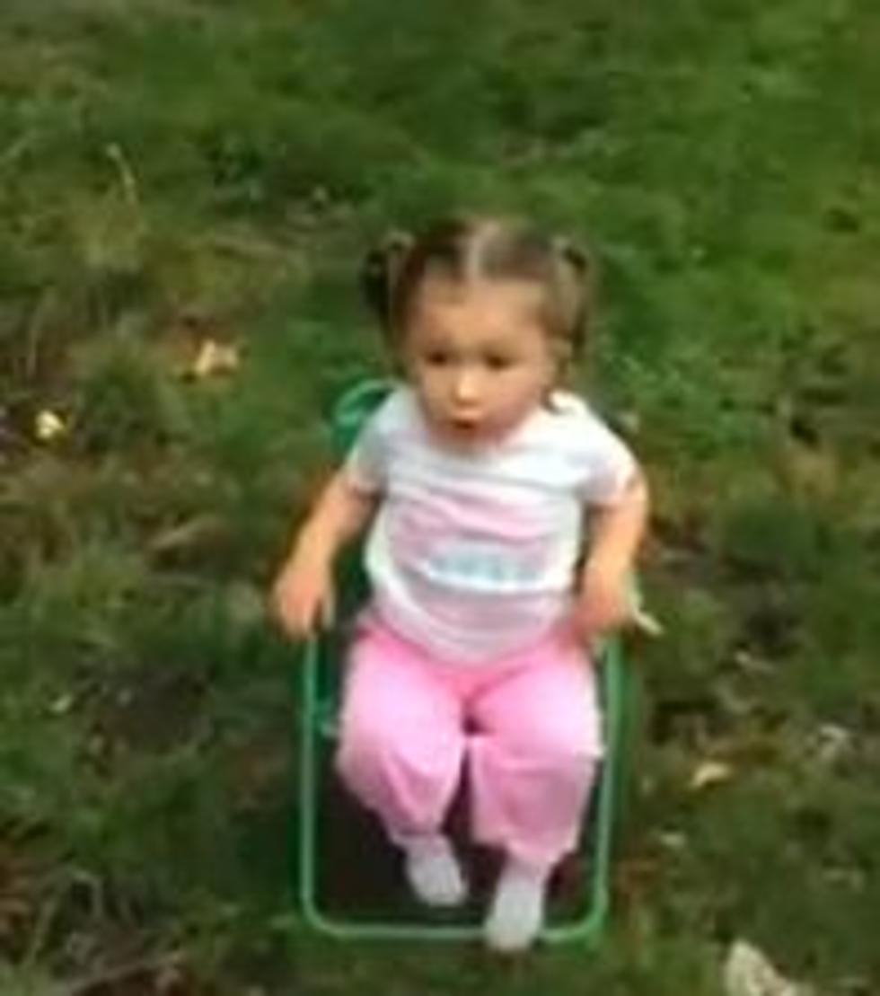 This Little Girl Isn’t Happy With The Ice Bucket Challenge [NSFW/VIDEO]