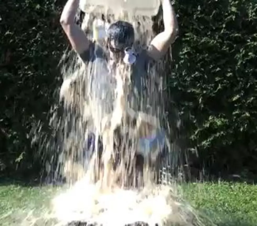 Two Different Kinds Of Ice Bucket Challenges [NSFW/VIDEO]