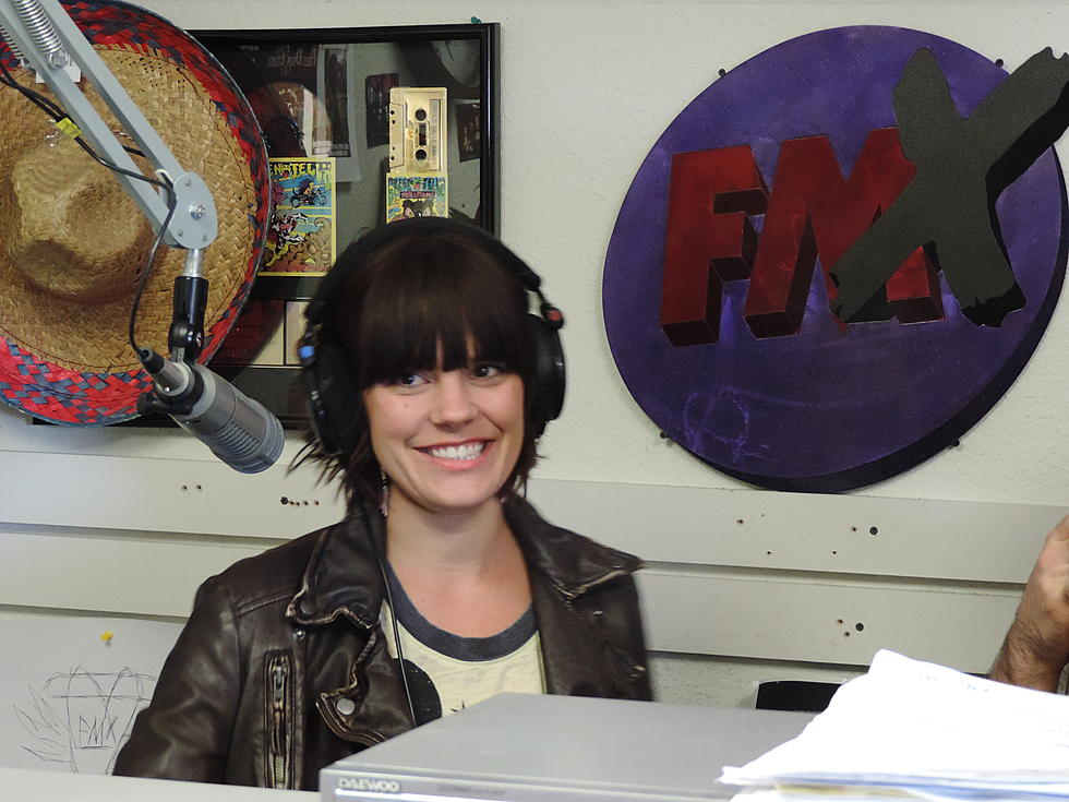 Flyleaf Performs Live in the FMX Studio