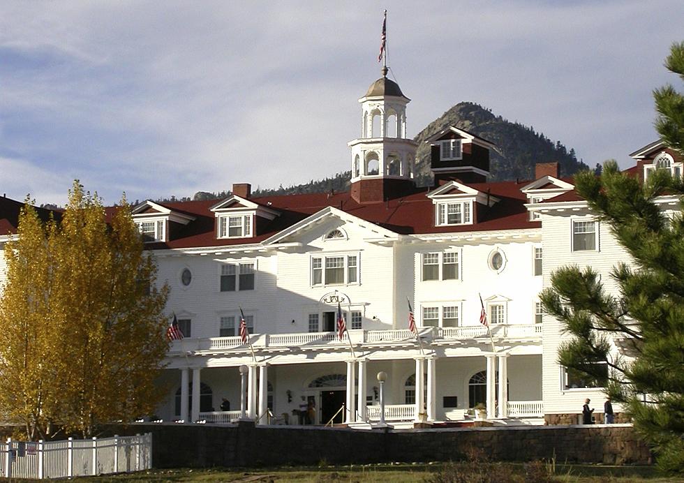 I Stayed at America’s Most Haunted Hotel and Something Really Weird Happened [Video]