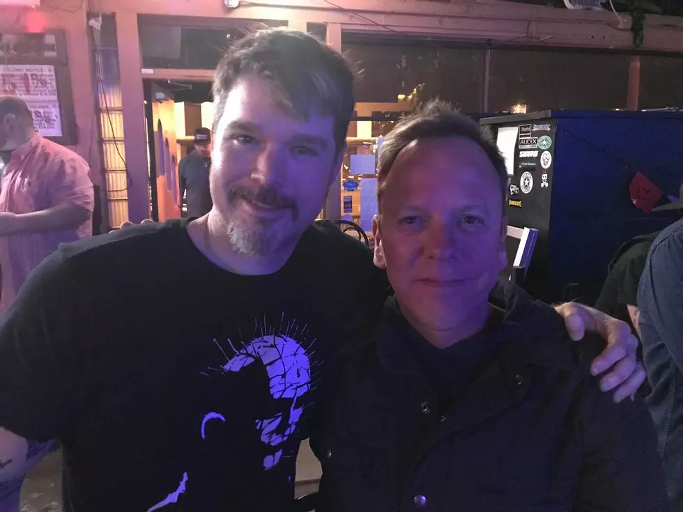 Kiefer Sutherland Drops In On Local Show After Playing in Lubbock