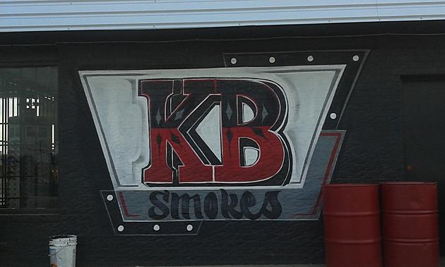 KB Smokes Now Open On 50th &#038; Slide Road With Accessories, Disc Golf, a Coffee Bar &#038; More
