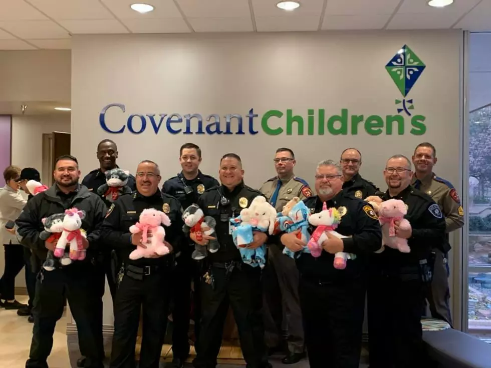 Lubbock Area Law Enforcment Passed Out Stuffed Animals At Covenant Children’s Hospital