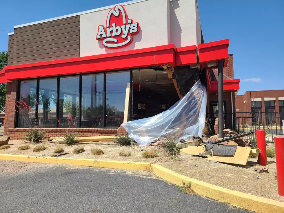 Truck Crashes Into Lubbock Arby&#8217;s