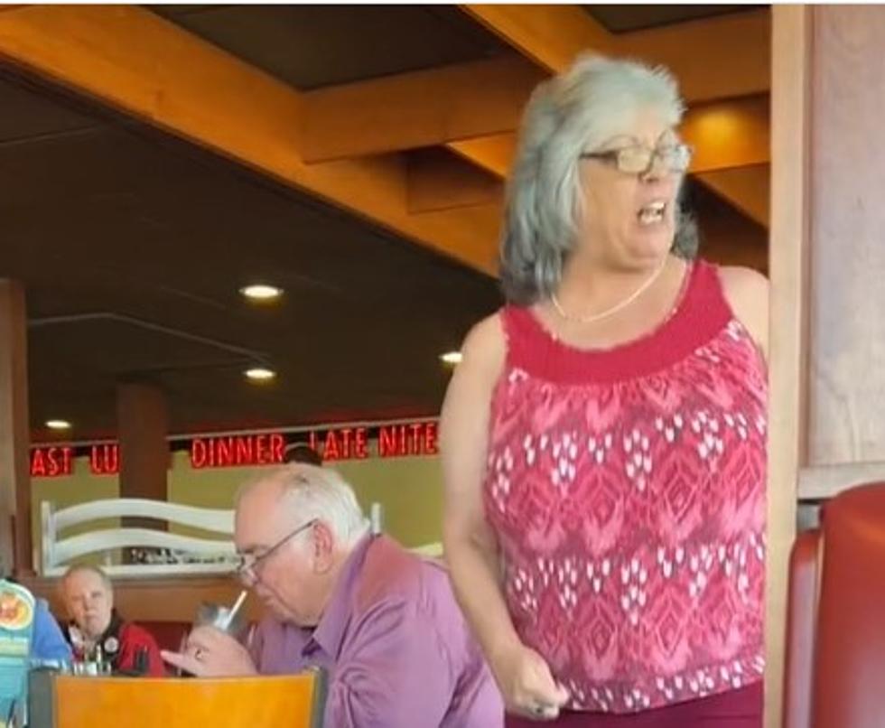 Video: Karen Loses Her Mind in Denny&#8217;s After Being Told Not to Leave Dogs in a Hot Car