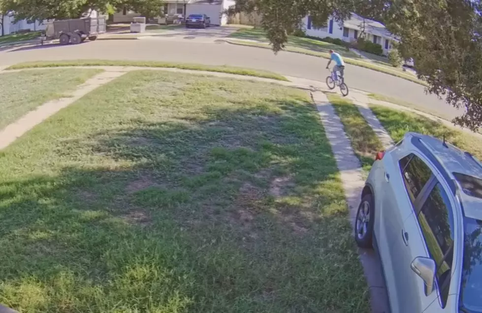 Video: Lubbock Thief Flees the Scene, Immediately Crashes Bike Into Trailer