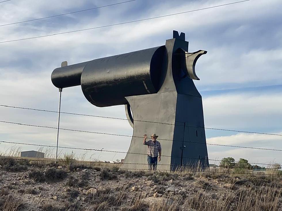 Check Out A Brand New Texas Landmark Dubbed &#8216;The Big Gun&#8217;