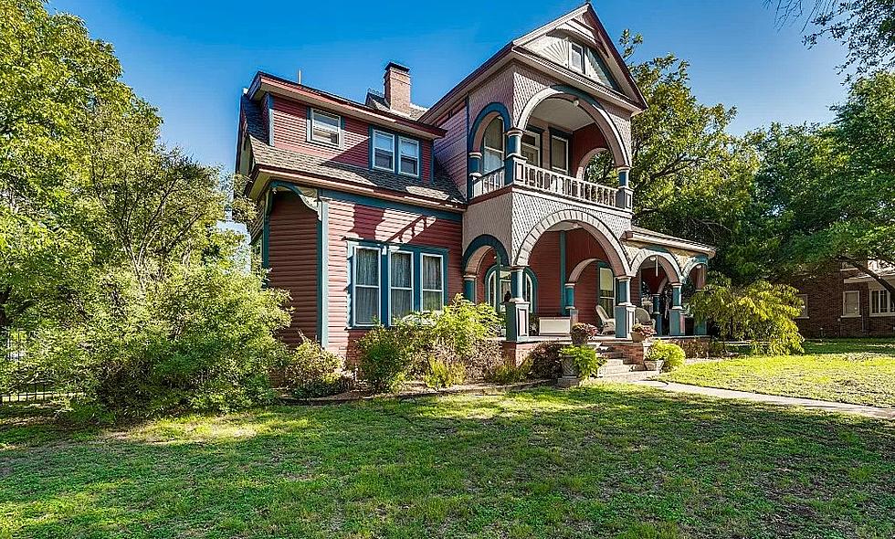 Gorgeous Victorian Home For Sale In Texas Is Angelically Antique