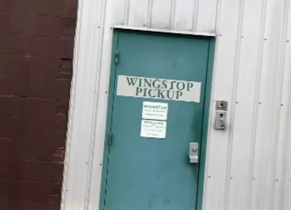 This Must Be The Sketchiest Wingstop in All of Texas