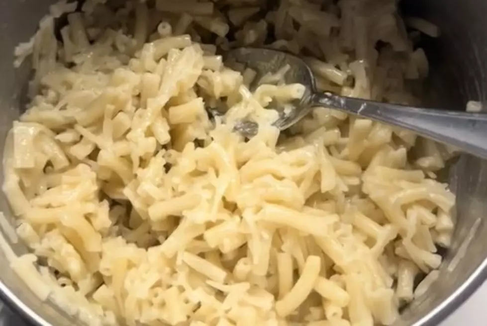 What The Heck is Going on With Kraft Mac and Cheese?