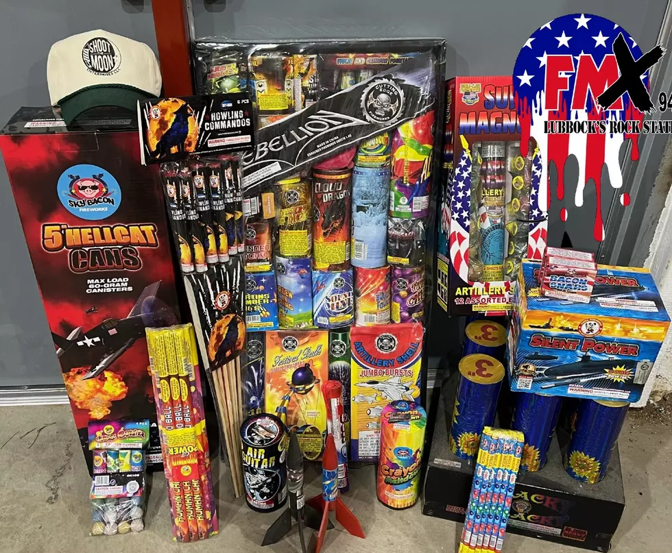 You Can Own 4th Of July With FMX And Shoot The Moon Fireworks [GIVEAWAY]