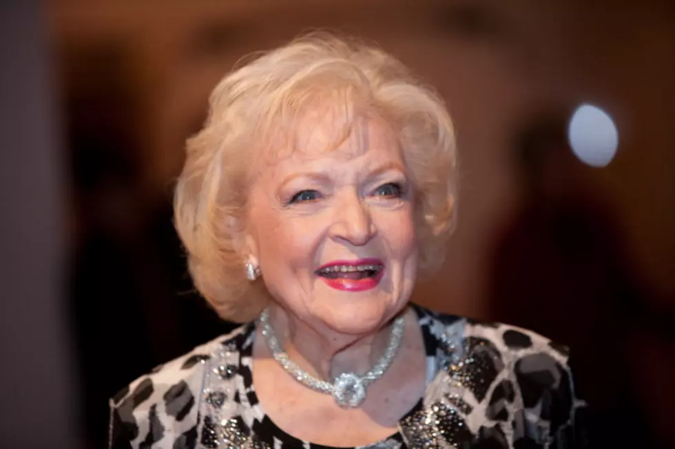 Betty White America’s Newest Sweetheart